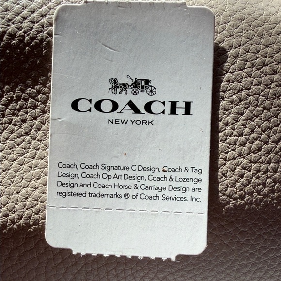 Coach Cream Leather Wallet - Picture 6 of 6
